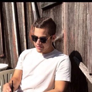 Meet your Posher, Rodrigo